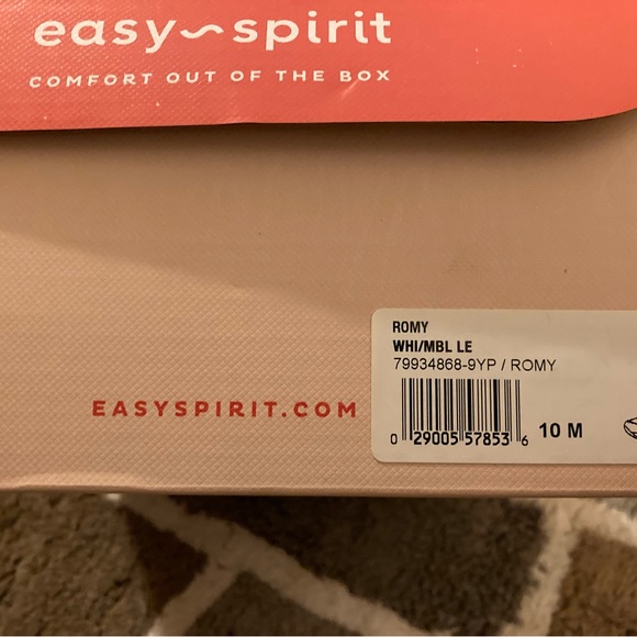 Easy Spirit / Brand New ROMY / Women’s Running Shoes / Classic White 10M / 🌸🌸 - Picture 6 of 6